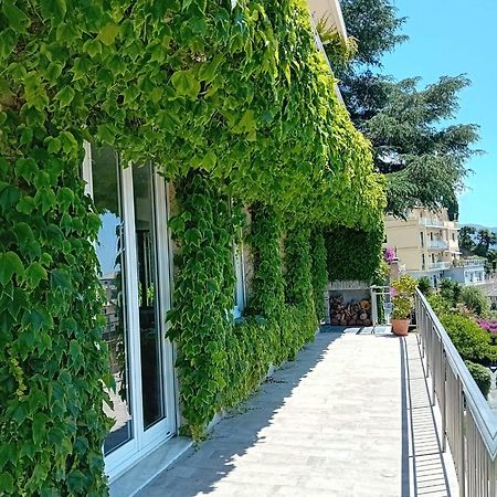 B&B Villa Shiverty เปียเว ลิกูเร ภายนอก รูปภาพ