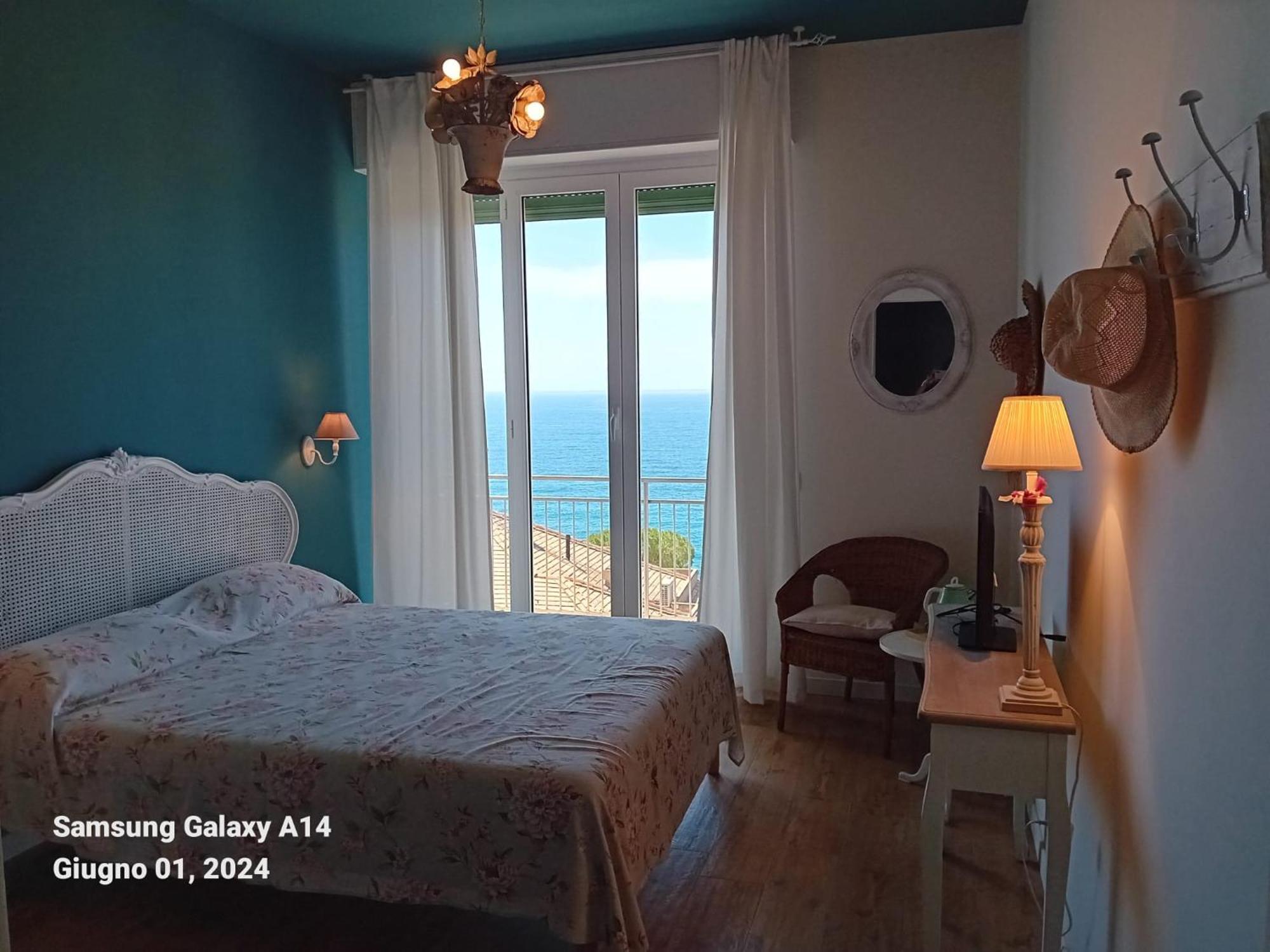 B&B Villa Shiverty เปียเว ลิกูเร ภายนอก รูปภาพ